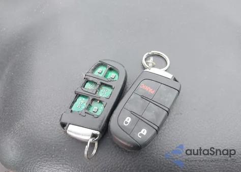 2015 Dodge Journey Crossroad z USA, uszkodzony, nr VIN 3C4PDCGB1FT630665